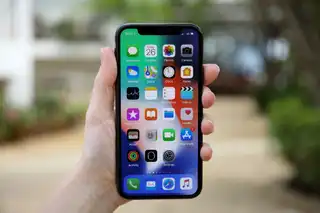 アップル、iPhoneインターフェース大幅刷新を計画か
